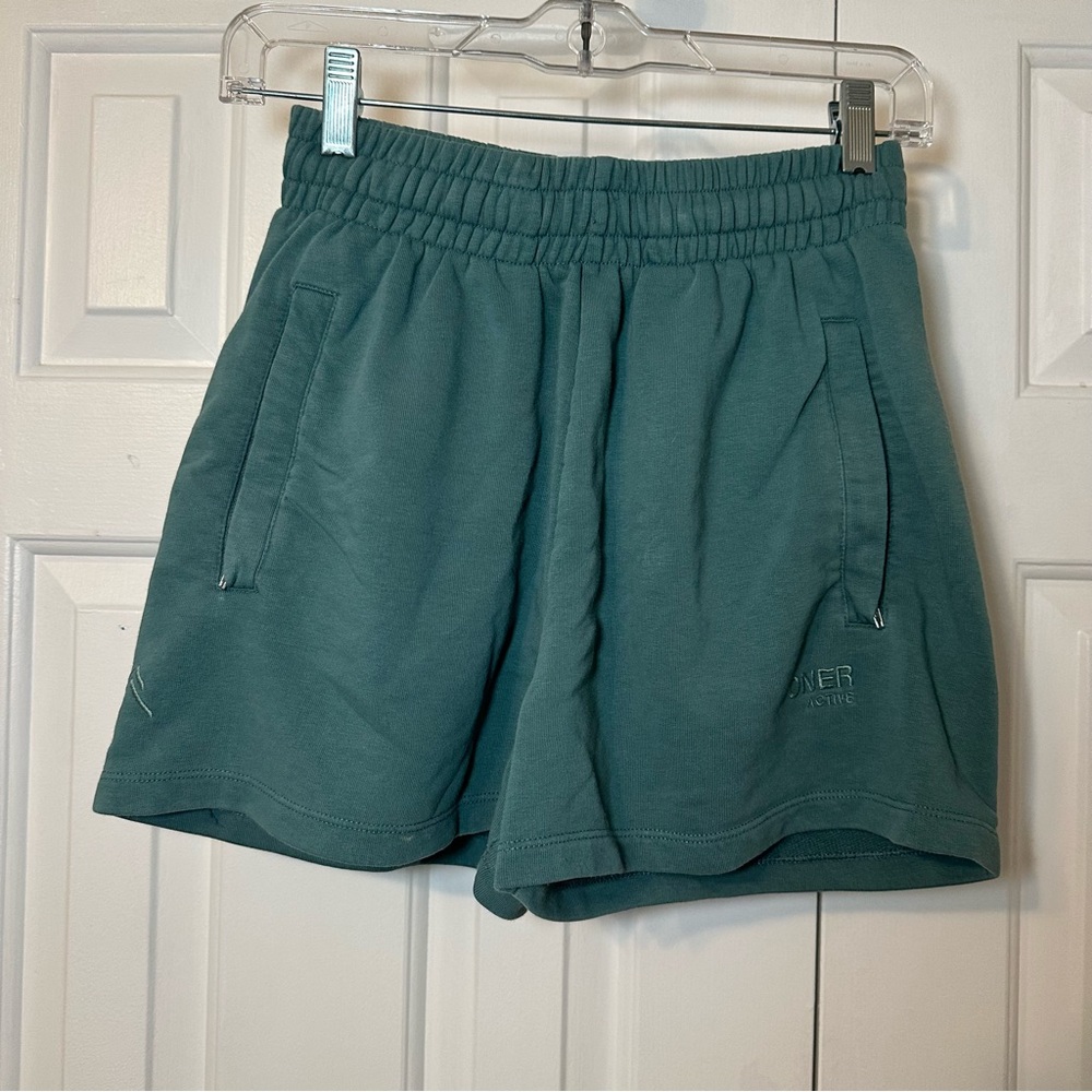 Oner Active oversized sweatshorts Size small